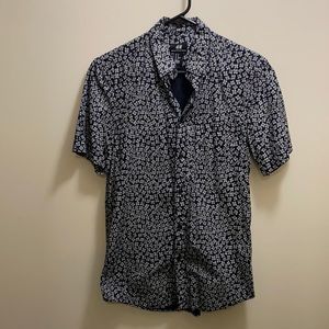 H&M black floral dress shirt